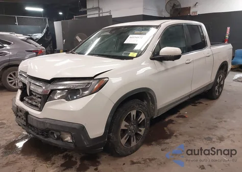 2020 Honda Ridgeline Awd Rtl z USA, uszkodzony, nr VIN 5FPYK3F57LB013472